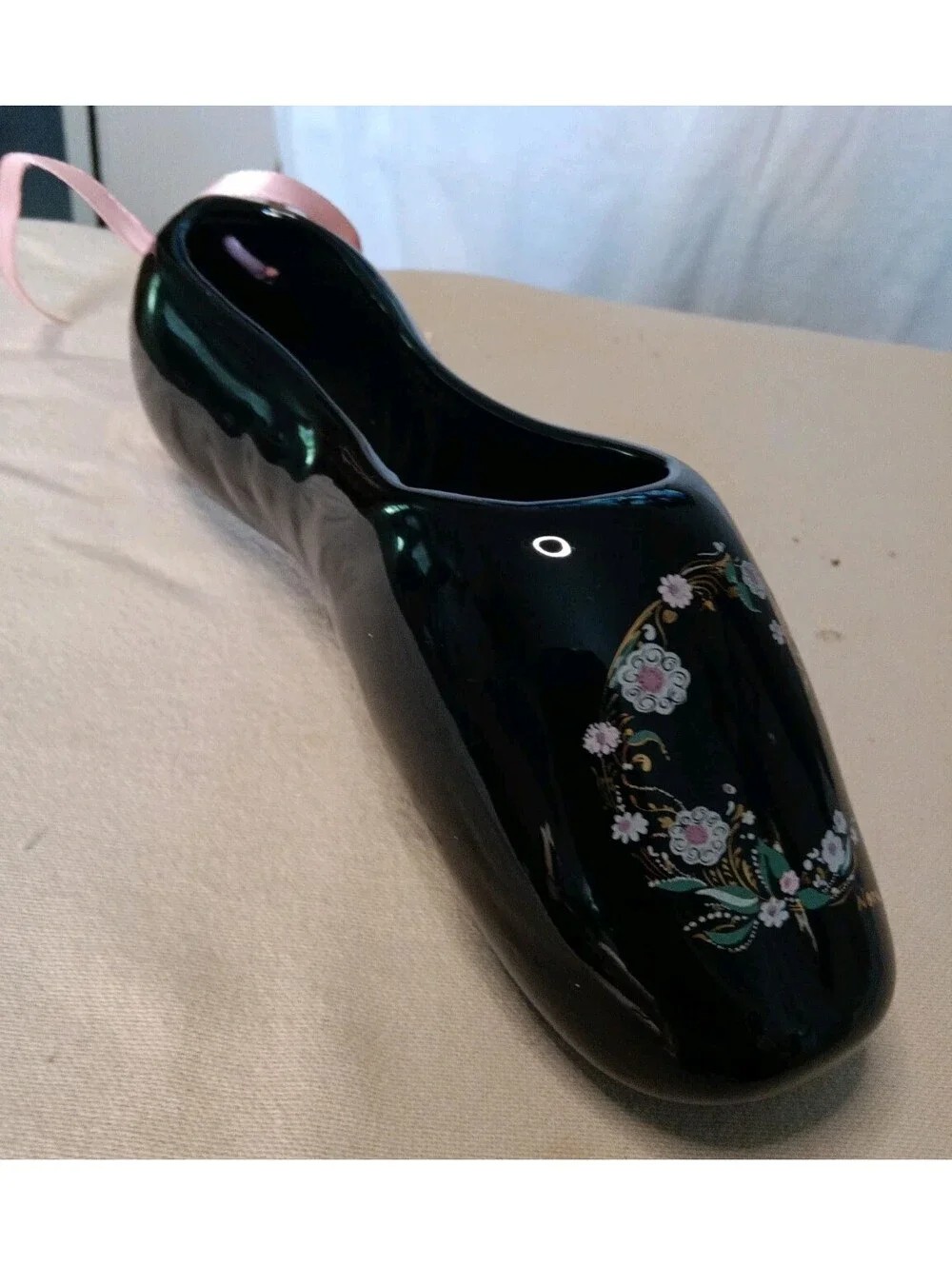 Pavlova Paris 1922 Ceramic Ballet Slipper Wall Vase Black Floral Signed Nona